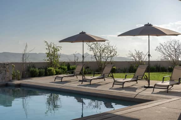 Oceanview Gardenhouse in Golf Community by The Agency Baja - Image 2