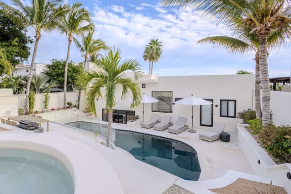 Casa Tres Palmas at el Pedregal by The Agency Baja - Image 1