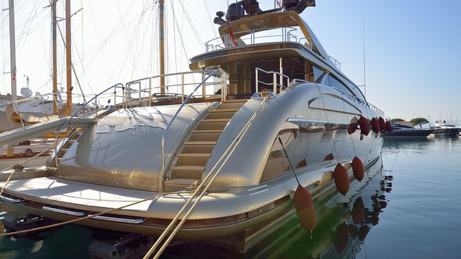 Private Yachts